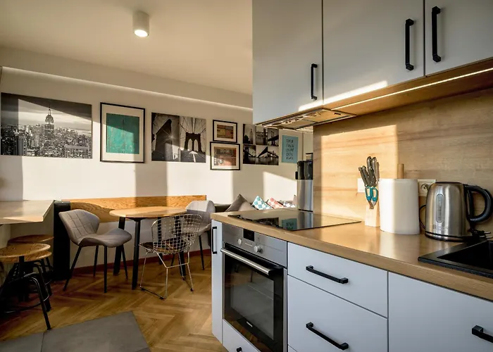 Rentplanet - Plac Nowy Targ * Wrocław