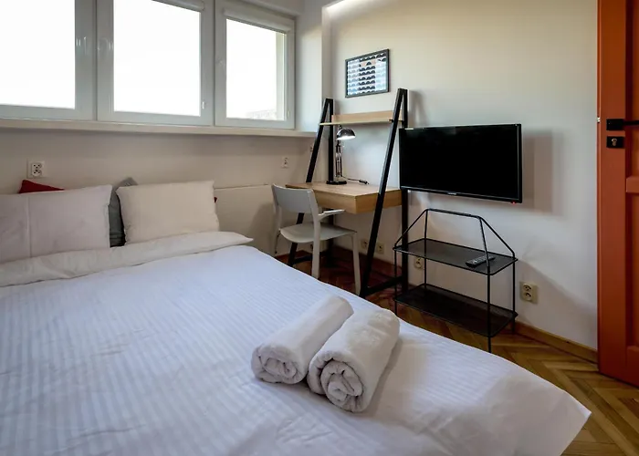 Rentplanet - Plac Nowy Targ Wrocław