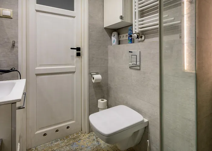 Rentplanet - Plac Nowy Targ Wrocław